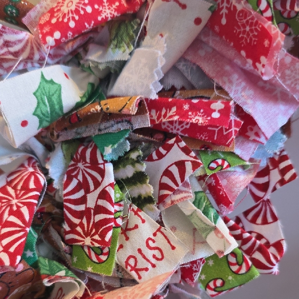 Christmas Wreath - Fabric Multicolor Holiday Wreath - Picture 2 of 5